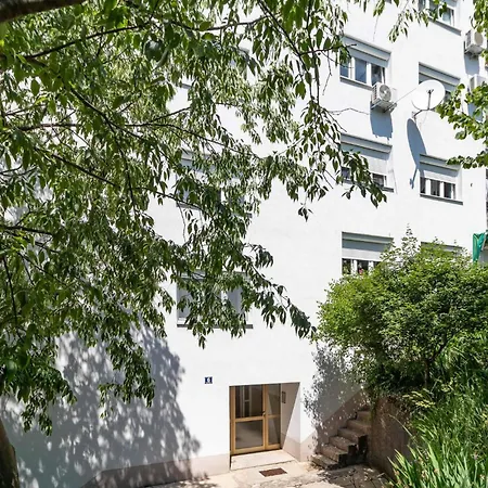 Apartment Lovely In With Wifi Rijeka