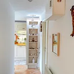 Lejlighed Amazing In With House Sea View