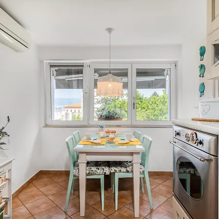 Apartmán Amazing In With House Sea View *